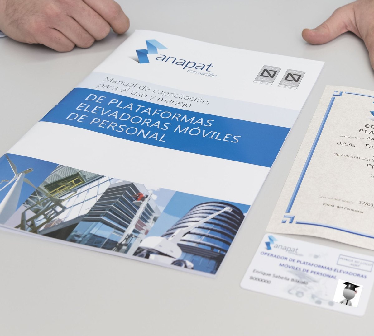 Manual de capacitación de ANAPAT para el uso y manejo de plataformas elevadoras